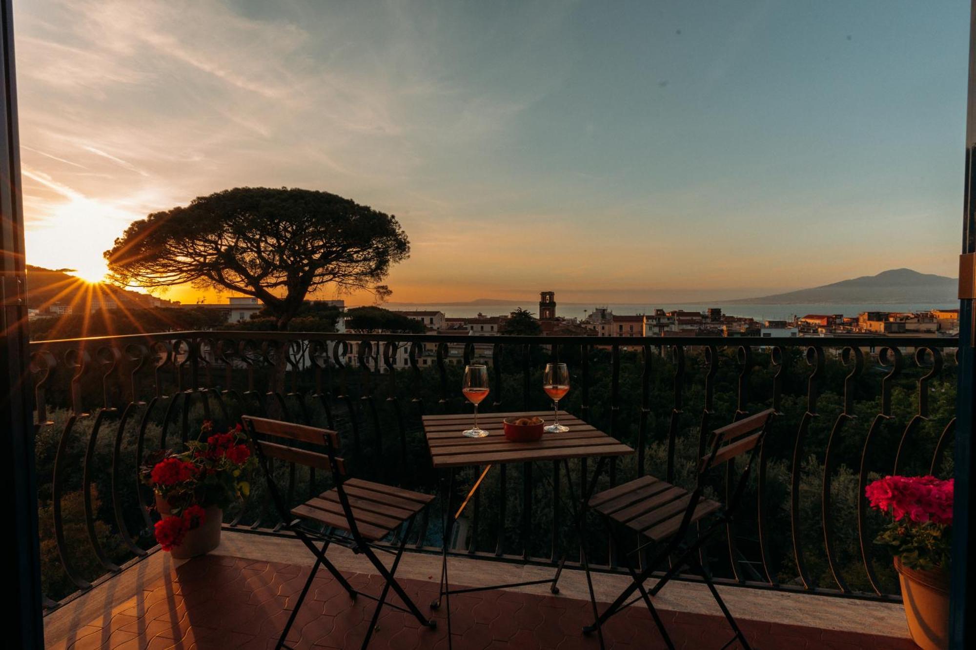 Mermaids' Dream Sorrento Exterior photo